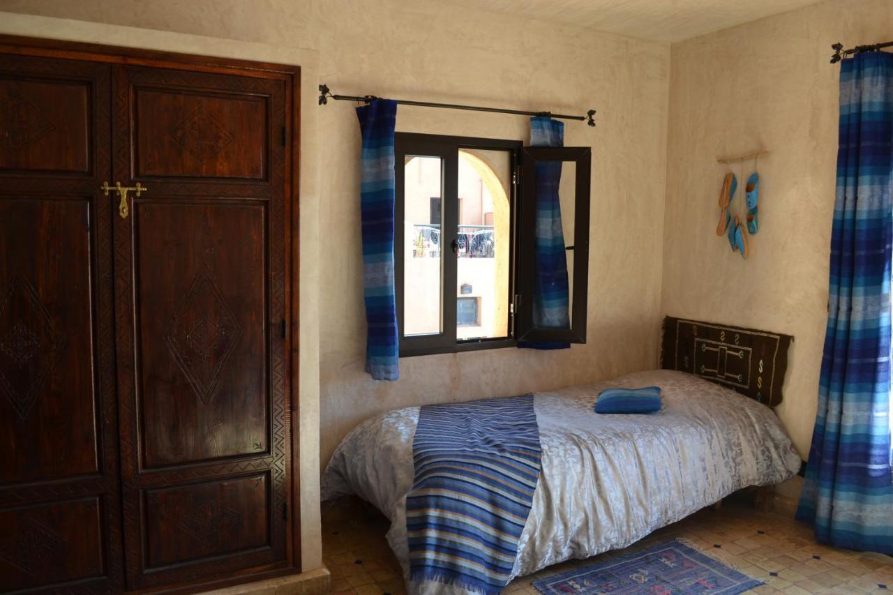 Riad Dar Bergui 우아르자자테 외부 사진